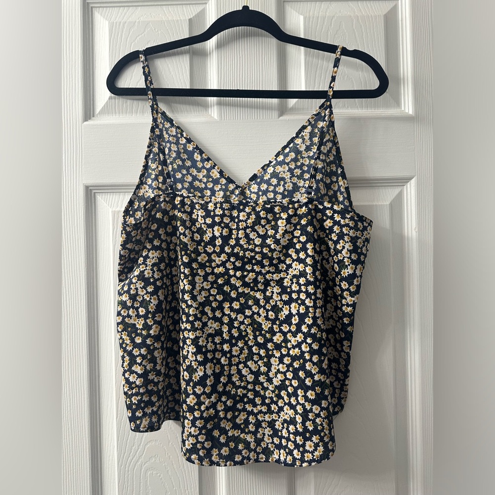 Shein blue and white yellow flower shirt size large